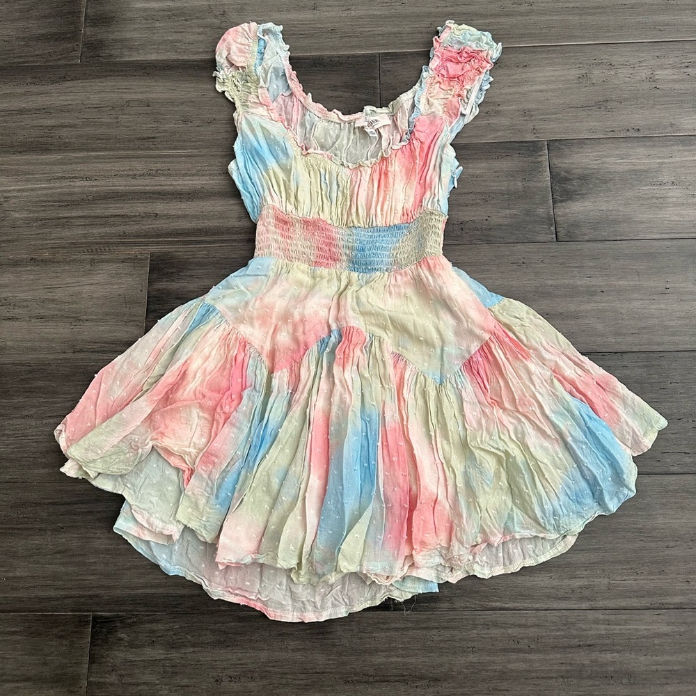 Isabella’s Cabinet Pastel Rainbow Romper Size Medium